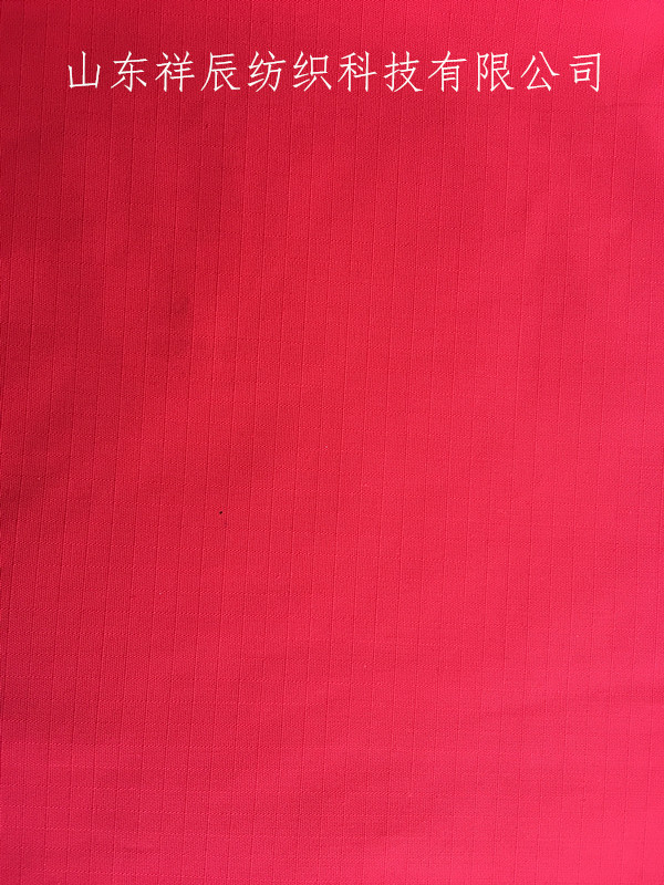 仿毛：红色格子布